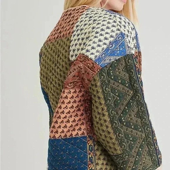 Saachi Quilted Patchwork Coat - Picture 9 of 9
